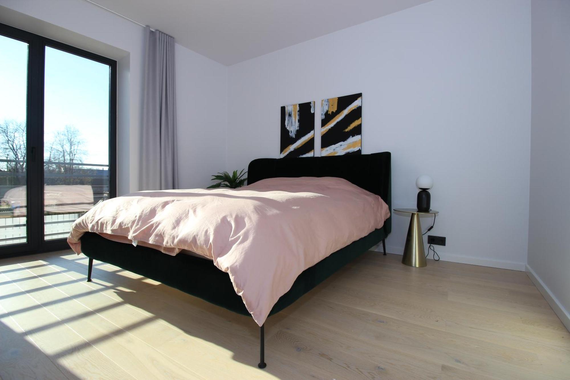 Brand New With Balcony And Free Parking * Таллин